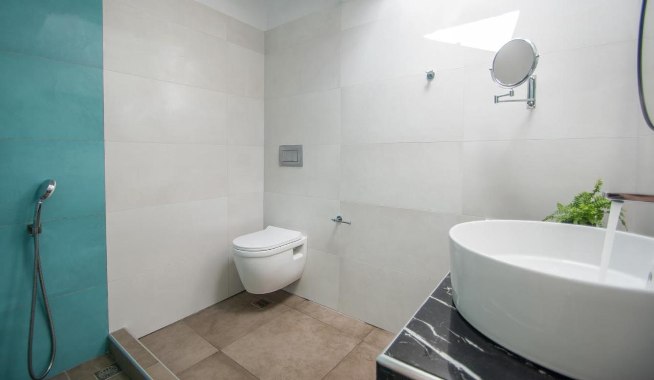 Gold Olive Suites 알리카나스 외부 사진