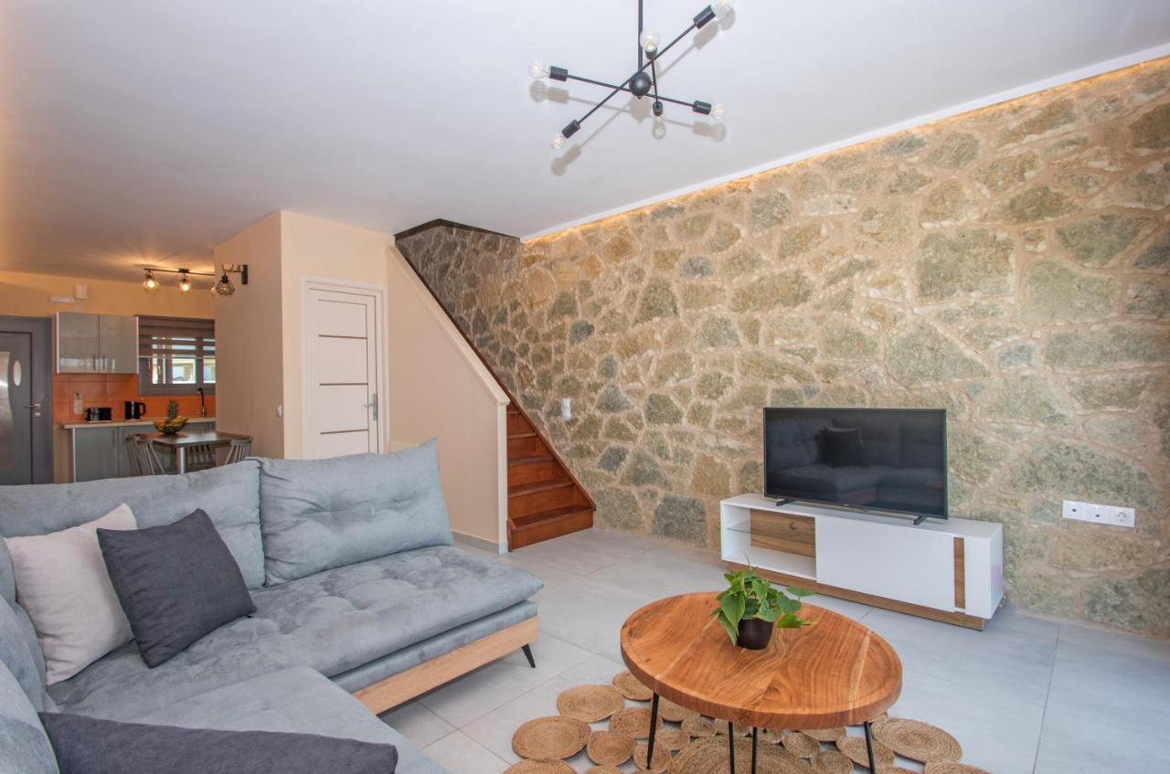 Gold Olive Suites 알리카나스 외부 사진